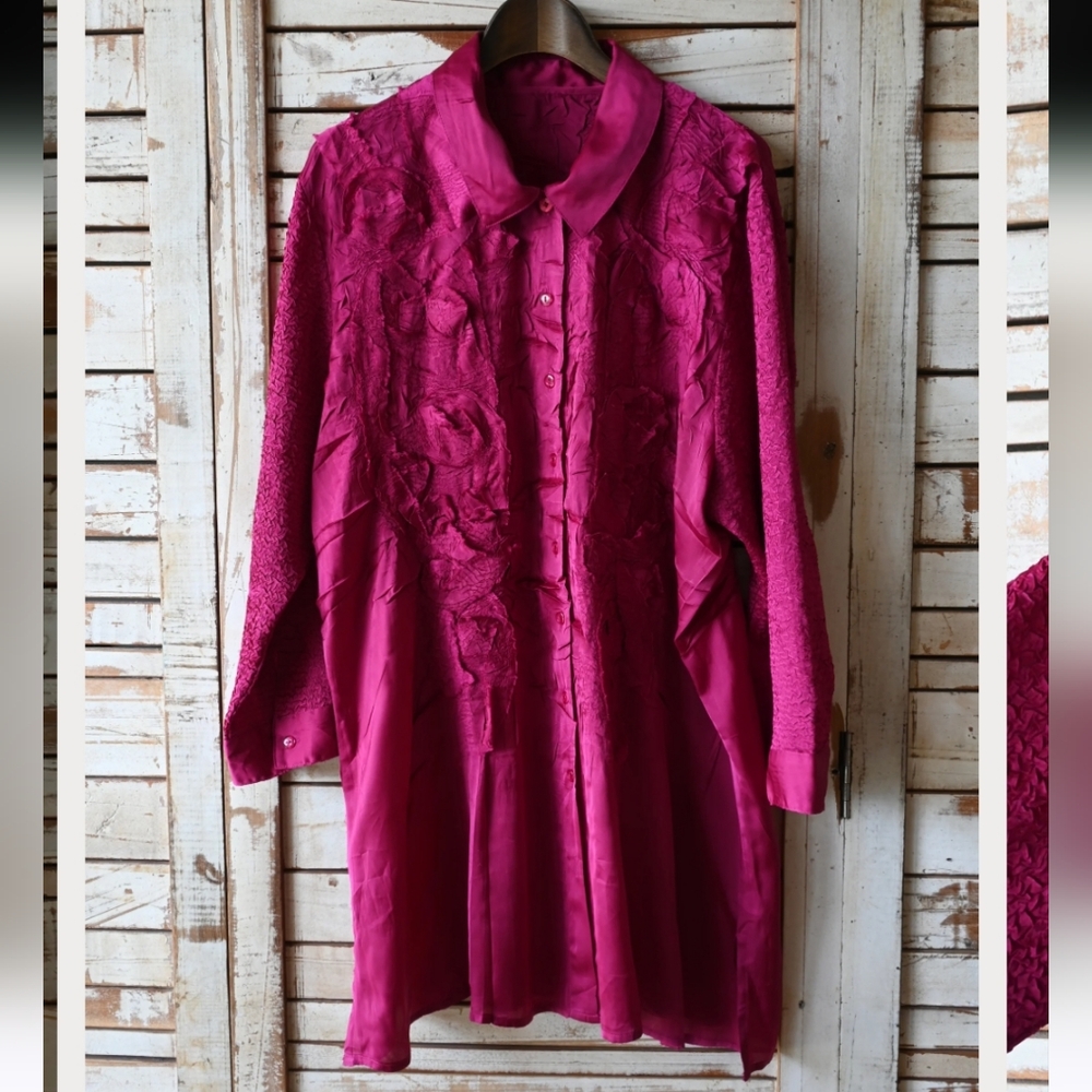 Chico's Fuscia Tunic - Picture 9 of 10